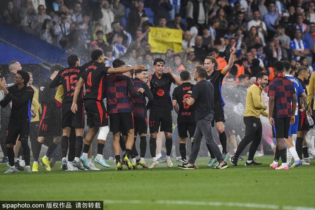 皇冠信用网占成代理_西甲-亚马尔世界波+传射 巴萨2-0西班牙人提前2轮夺冠