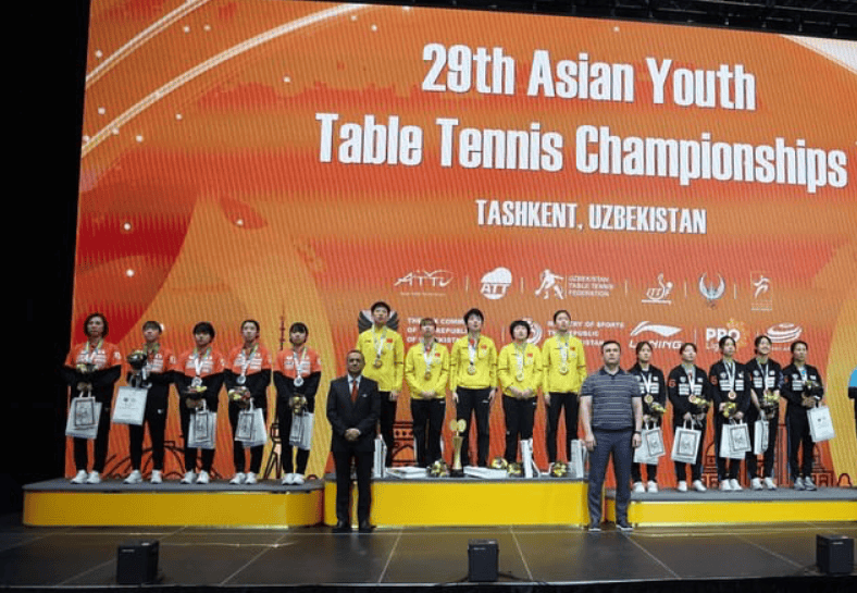 日本J1联赛_恭喜国乒一夜三冠！陈垣宇对决张本智和日本J1联赛，石洵瑶迎战大藤沙月