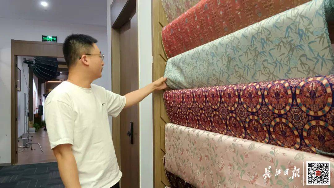 皇冠会员注册_突然激增！武汉这里爆单了皇冠会员注册，订单排到8月