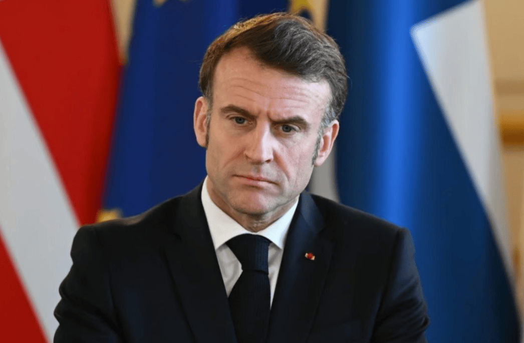 皇冠信用网最新地址_法国航母刚进入南海皇冠信用网最新地址，迎面遇上40艘中国军舰？法高官称做好开战准备，比美舰受尊重