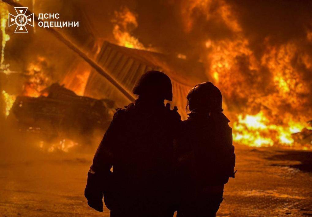 皇冠信用網会员注册网址_炸了一夜皇冠信用網会员注册网址,俄军大轰炸,基辅大停电:俄乌战争3年,普京太仁慈了