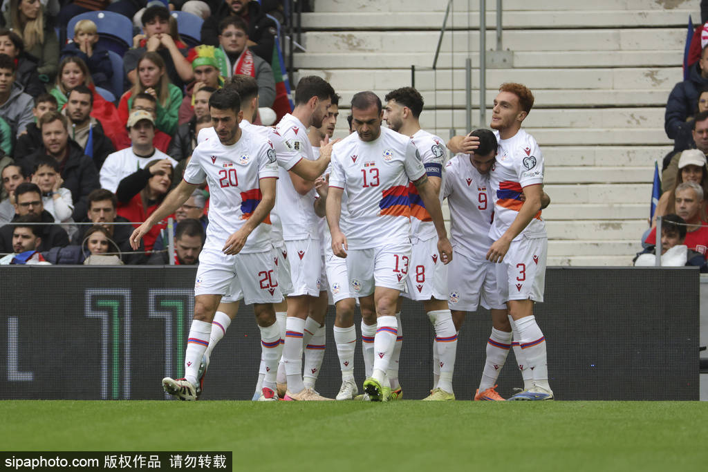 英格兰冠军联赛_直通世界杯英格兰冠军联赛!世预赛-C罗停赛B费戴帽 葡萄牙9-1亚美尼亚