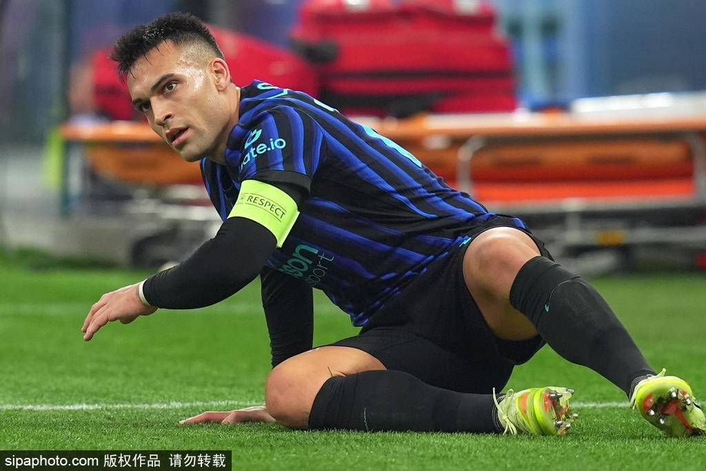 皇冠信用网代理电话
_观战台:曼联恶战纽卡+切尔西火拼维拉 曼城冲八连胜