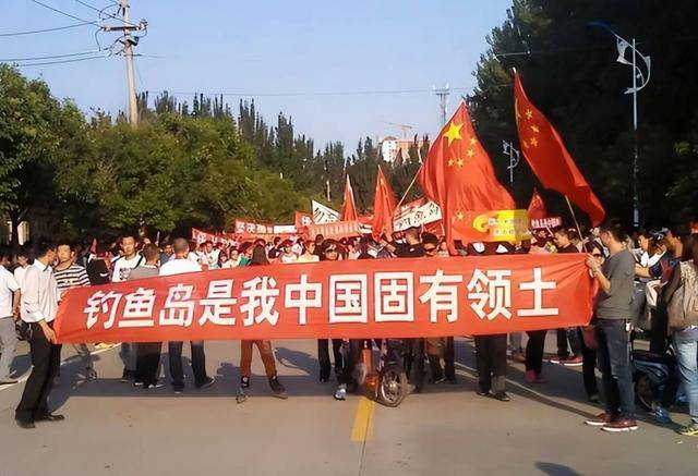 皇冠信用网在哪里开通_“围台演习”冲上日媒头条皇冠信用网在哪里开通，日方质问惨遭打脸，未来还有三大看点