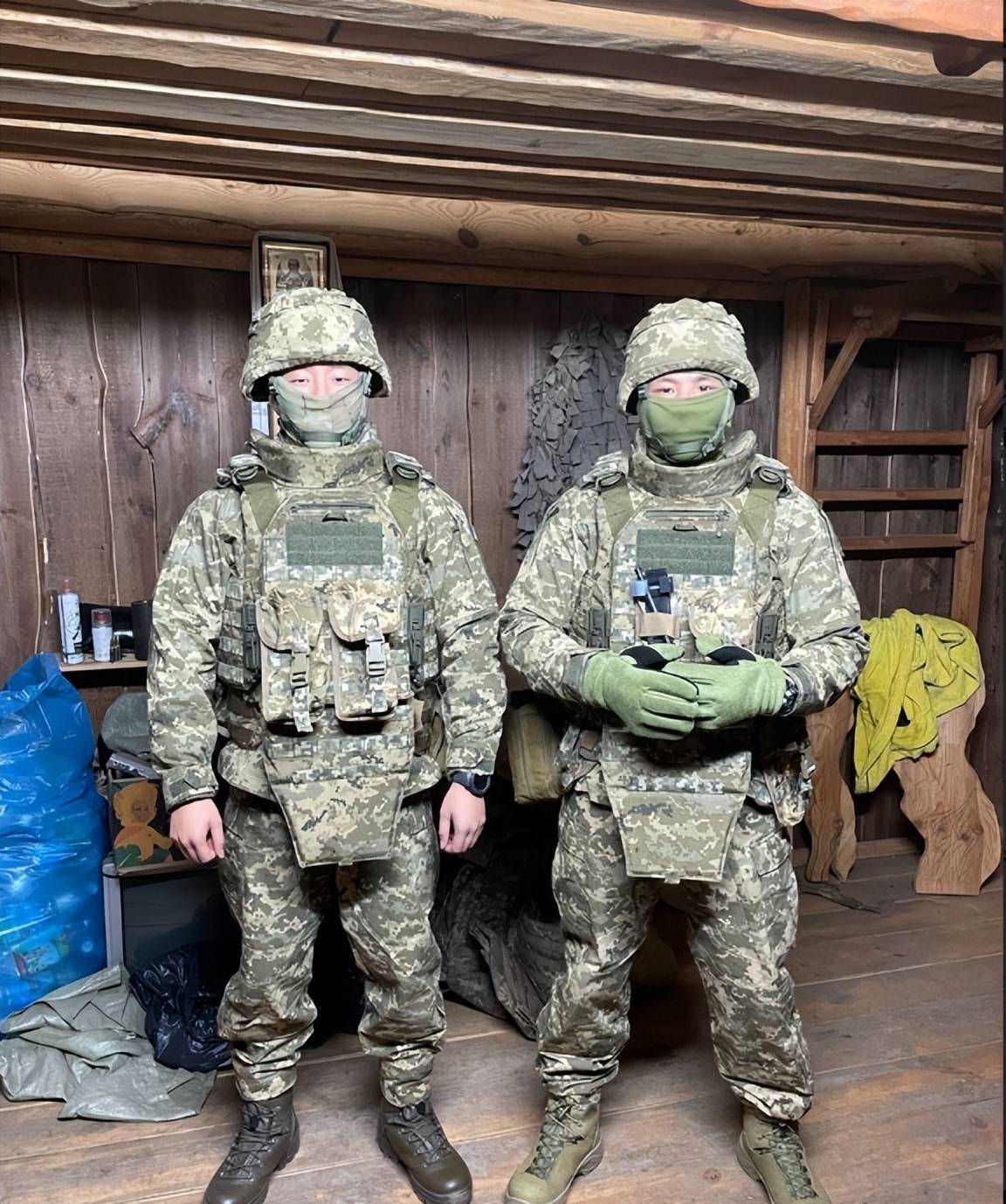 皇冠信用网怎么申请
_俄军炸死六条大鱼!炸死俄叛军总司令皇冠信用网怎么申请
,炸死两名中国香港籍雇佣兵