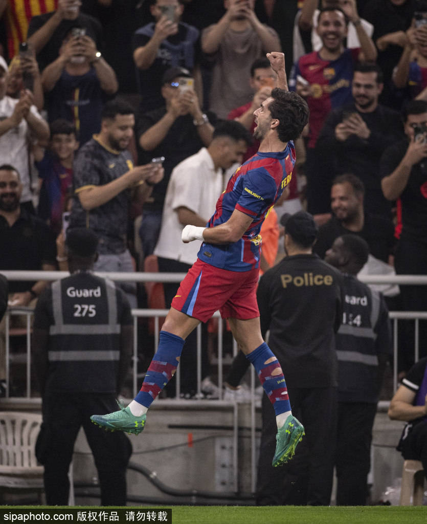 皇冠如何代理_请忘掉哈兰德、凯恩和姆巴佩皇冠如何代理，拉菲尼亚才是世界足坛最佳前锋