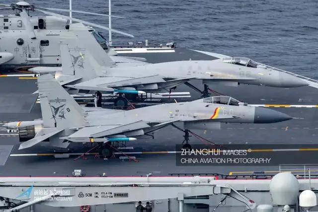 皇冠賬號註冊
_三代同堂皇冠賬號註冊
!央视首次出现歼-11、歼-11BS、歼-11BG同框画面