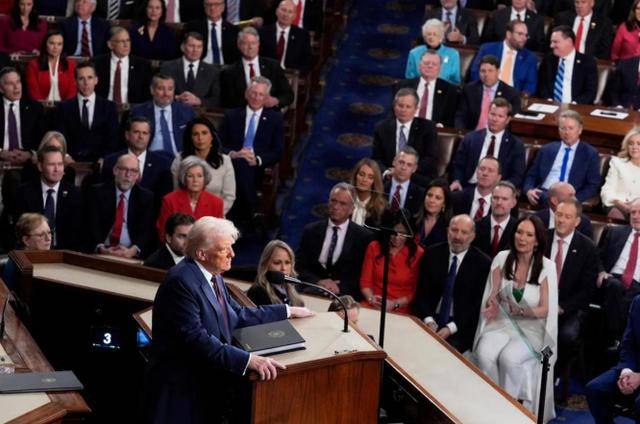 皇冠信用平台出租出售_伊朗导弹越打越猛皇冠信用平台出租出售,特朗普突然调转枪口:最大的敌人就在身边!