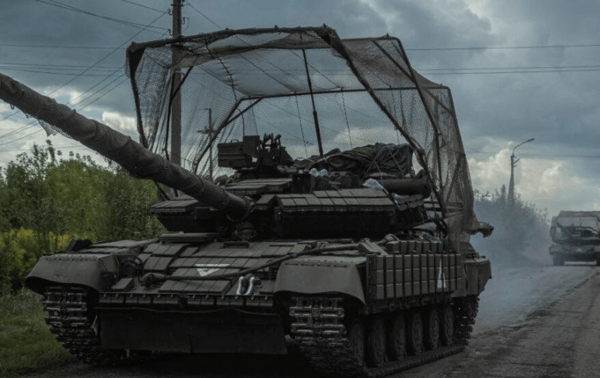 皇冠网址_风向变了！英国专家突然发现：俄军坦克战损骤减皇冠网址，总攻即将开始？