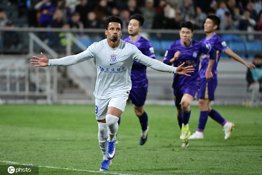 皇冠下载app
_中超-基莱斯破门拉唐梅开二度 津门虎2-3遭申花逆转