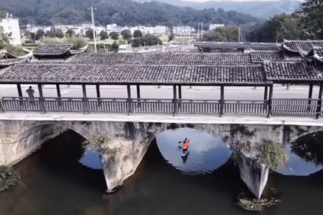 世界杯代理盘口网址
_福建长汀一汽车坠河致5死 当地镇政府:车辆为SUV世界杯代理盘口网址
,已打捞上来