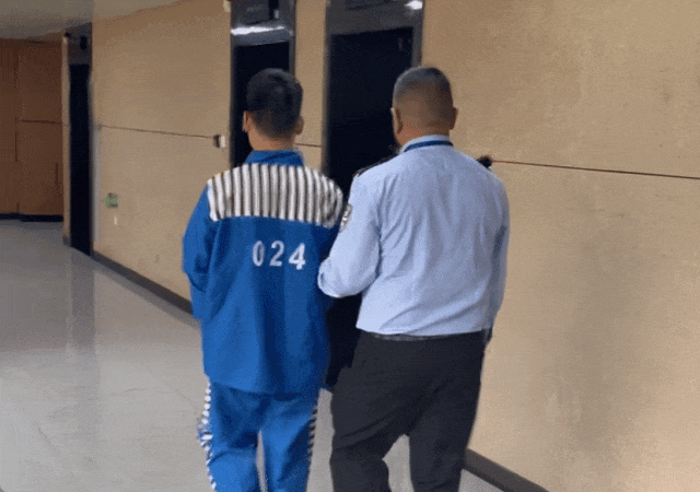 足球平台代理出租合作_广东一女子被撞身亡！驾驶无牌共享电动自行车上路足球平台代理出租合作，梁某被立案！警方：投放企业也要担责
