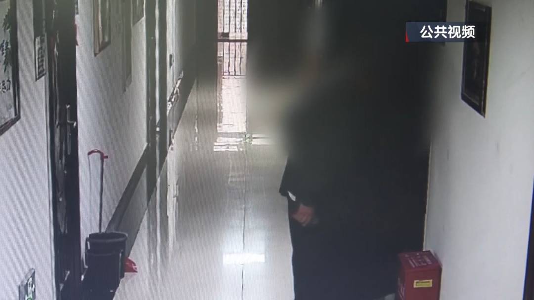 皇冠开户_北京警方刑拘1名男子:瓶装水、卫生纸和现金皇冠开户,全都不能错过!