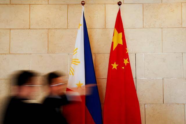 皇冠正网_难怪菲船敢碰撞我海警船皇冠正网，两国为马科斯出头，中方早已把话说清！