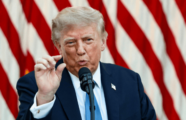 皇冠正网_中国兑现诺言皇冠正网，购买1300万吨美国大豆，关税战结束？美财长改口了