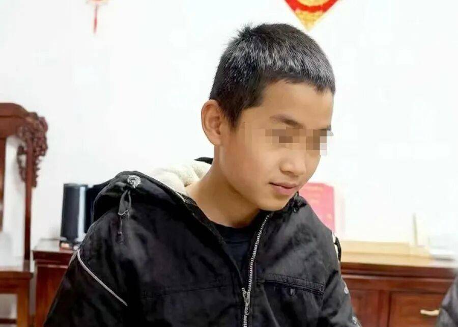 皇冠代理_与哥哥发生争吵后被批评皇冠代理，山东16岁男孩离家失联198天，无身份证无手机，家人四处找寻至今无线索