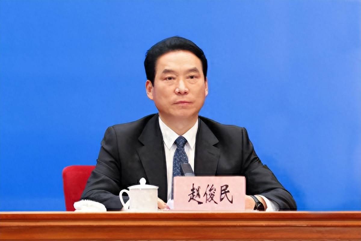皇冠賬號_因工作调整皇冠賬號，云南省委常委赵俊民辞去副省长职务；曾任陕西省安康市市长、市委书记，四川省委统战部部长、省政协党组副书记等职务
