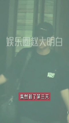 皇冠app_她好像真的未婚先孕了皇冠app？全网都在猜孩子生父是谁