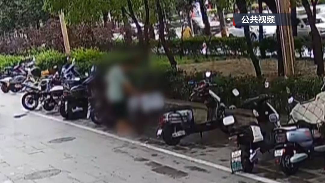 皇冠暗水_北京警方拘留一名男子：走累了皇冠暗水，偷辆自行车骑一下