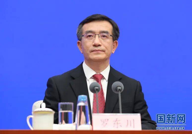 皇冠足球_新任青海省委书记罗东川表态：衷心拥护、坚决服从党中央决定