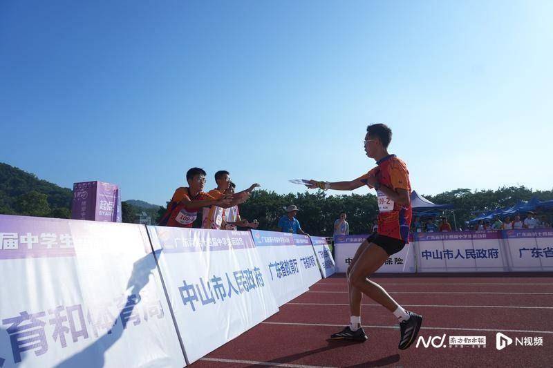 皇冠信用網在哪里开通_再破纪录皇冠信用網在哪里开通！中山李依频摘得女子50米自由泳金牌