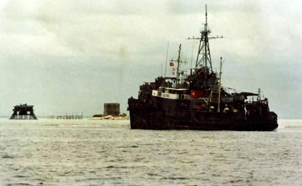 霍恩vs林茨_外交部严正声明霍恩vs林茨，将采取必要措施，解放军是否第三次对越采取行动？