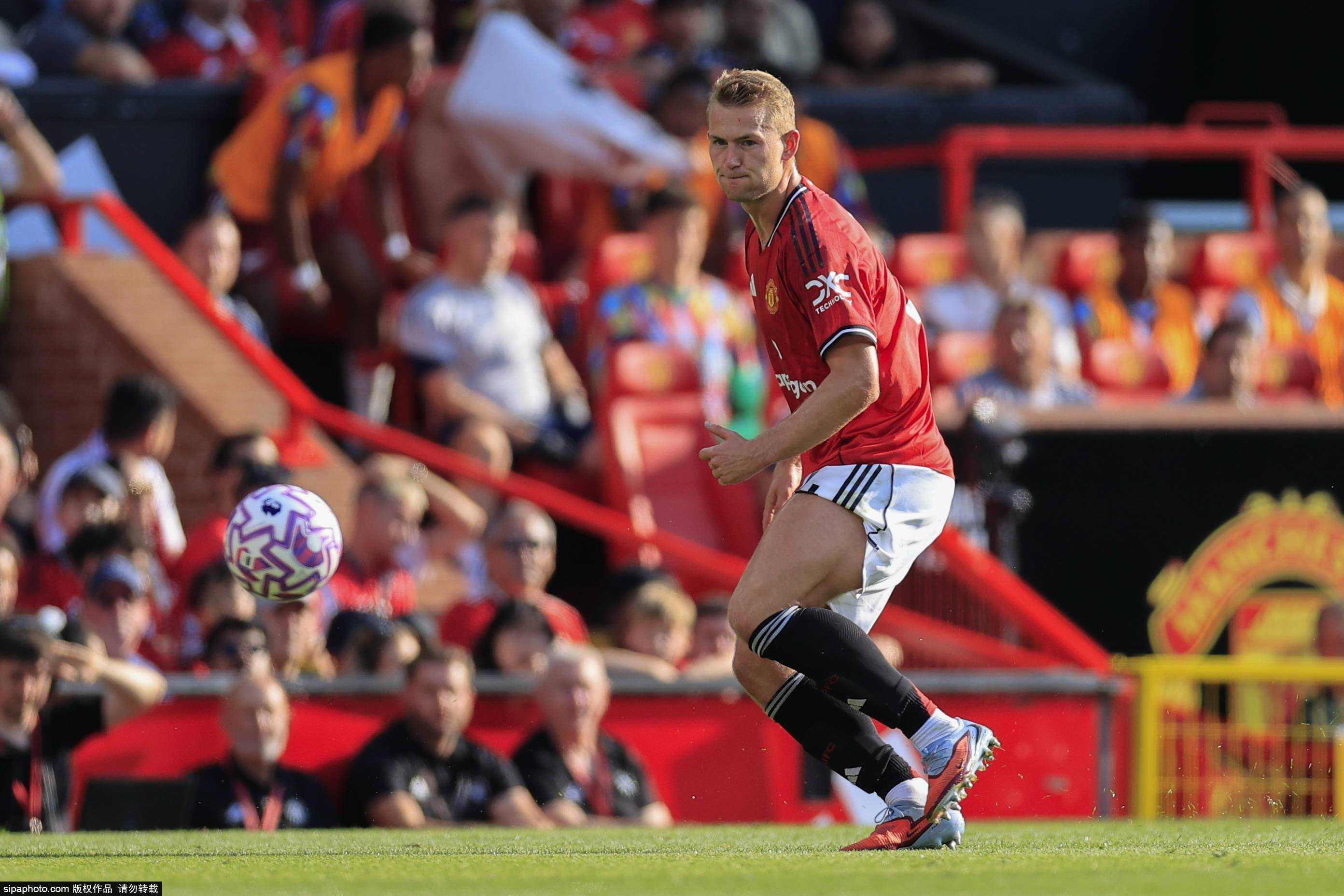 汉坎vs萨普斯堡08_曼联“达成全面协议”敲定夏窗第五签汉坎vs萨普斯堡08，新门将就位，但不是大马丁