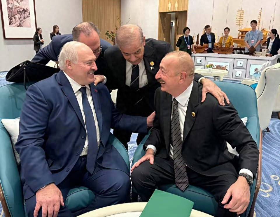 金泽萨维根vs鸟取SC_一举三得！来趟北京金泽萨维根vs鸟取SC，与中国结成战略伙伴，与巴基斯坦建交，与俄罗斯和解