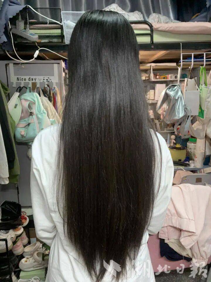 皇冠d盘_罗雨欣（武汉女大学生）皇冠d盘，剪掉37厘米长发！原因公开